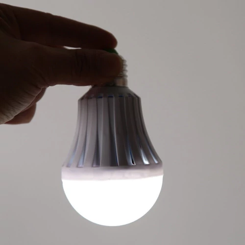 Intelligens led izzó E27, 5 Watt=60 Watt, normál foglalattal, 4 db-os szett