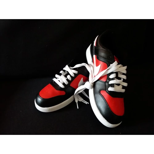 NIKE RENZO 2 JR 38,5 MÉRET